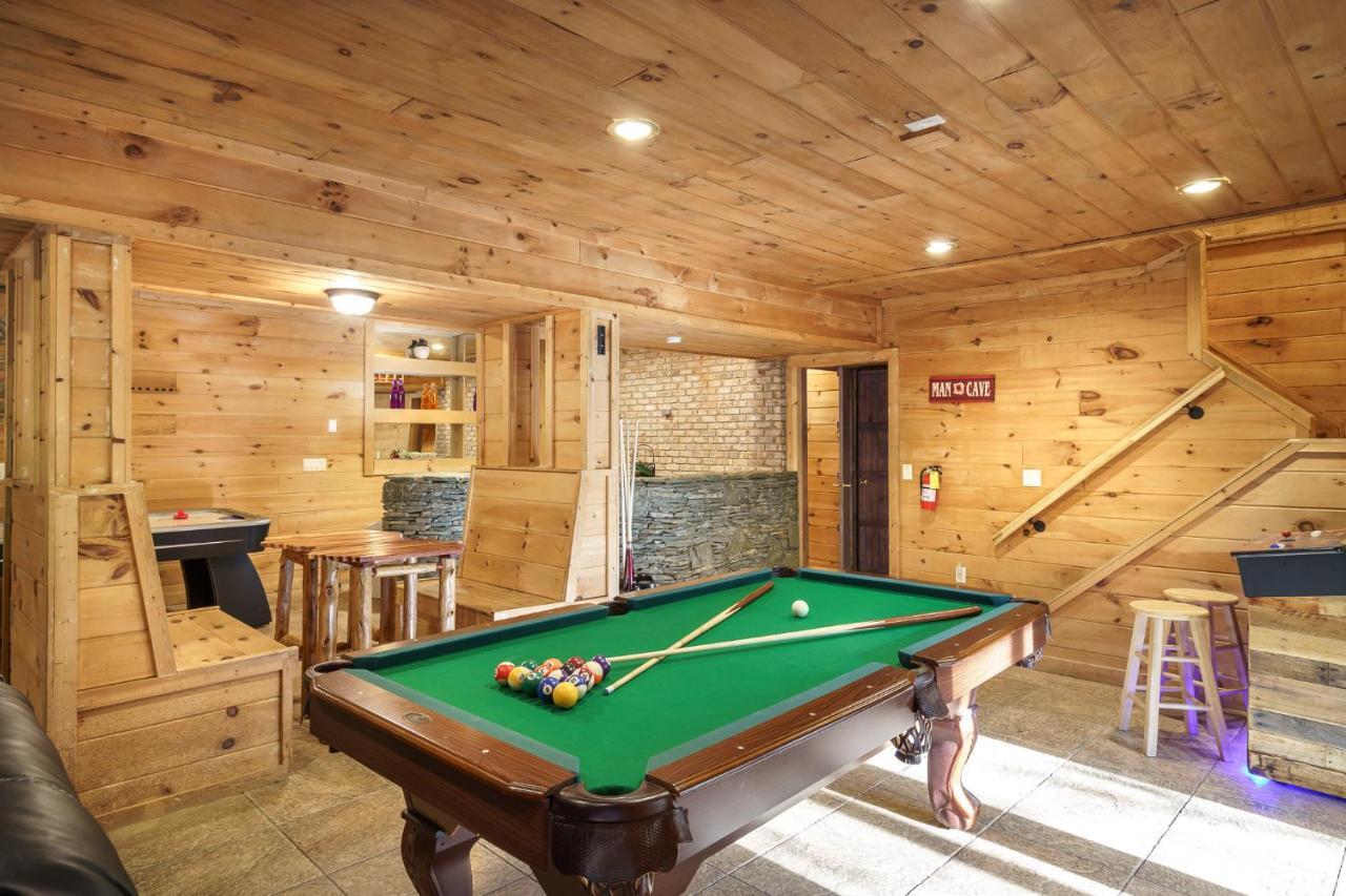 Glori'S Retreat, Game Room, 1089 Of Free Attraction Tickets For Each Paid Day, Dollywood And More Pigeon Forge Exterior foto